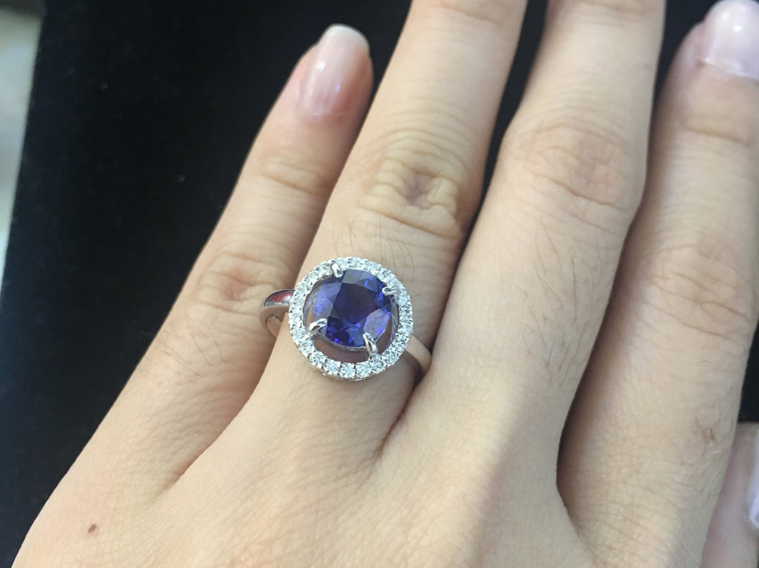 Pucca Goldsmith and Jewellery-仰光必去景点