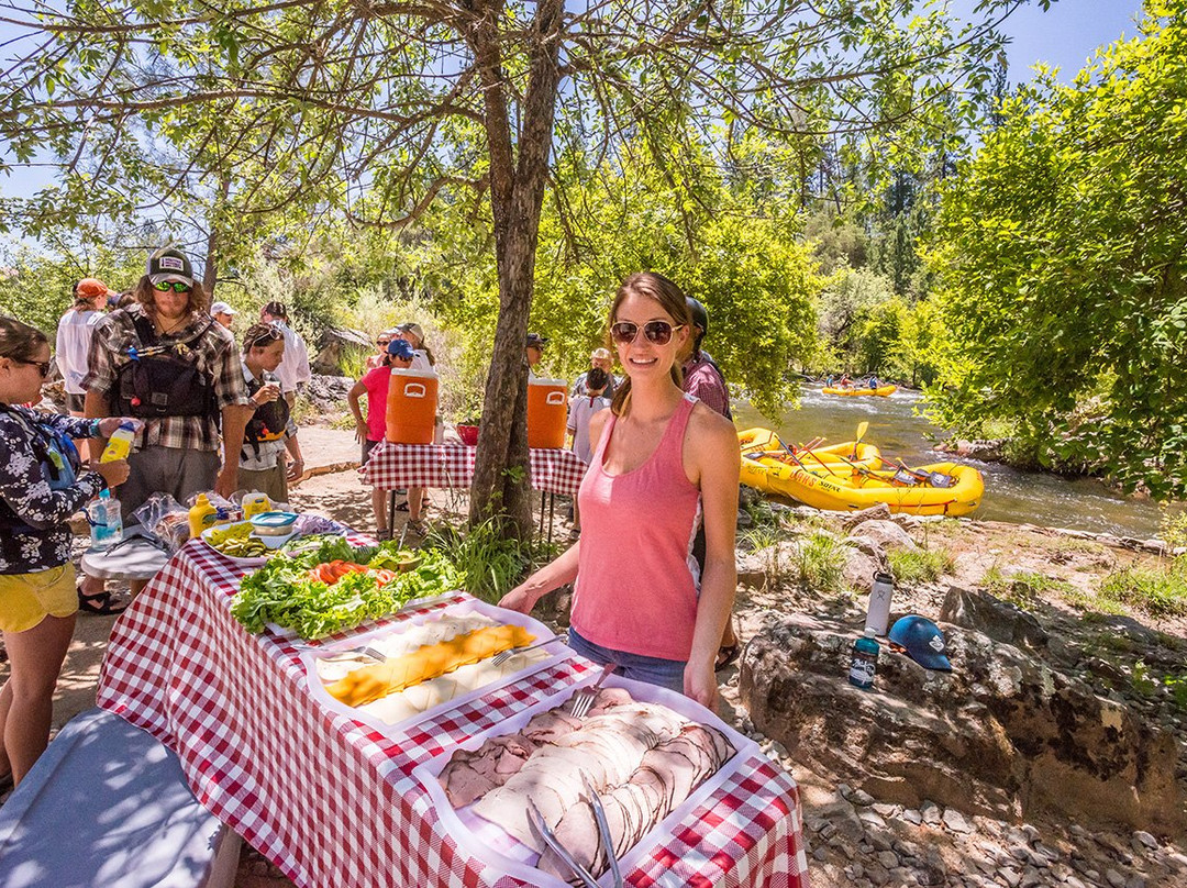 OARS American River Outpost-Lotus必去景点