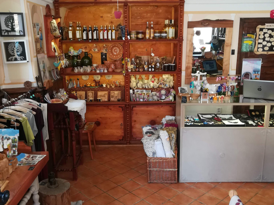 U troch zvieratiek-班斯卡-什佳夫尼察必去景点