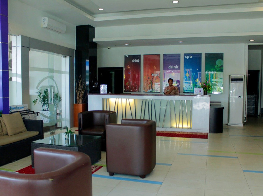 Transera Hotel Pontianak主图