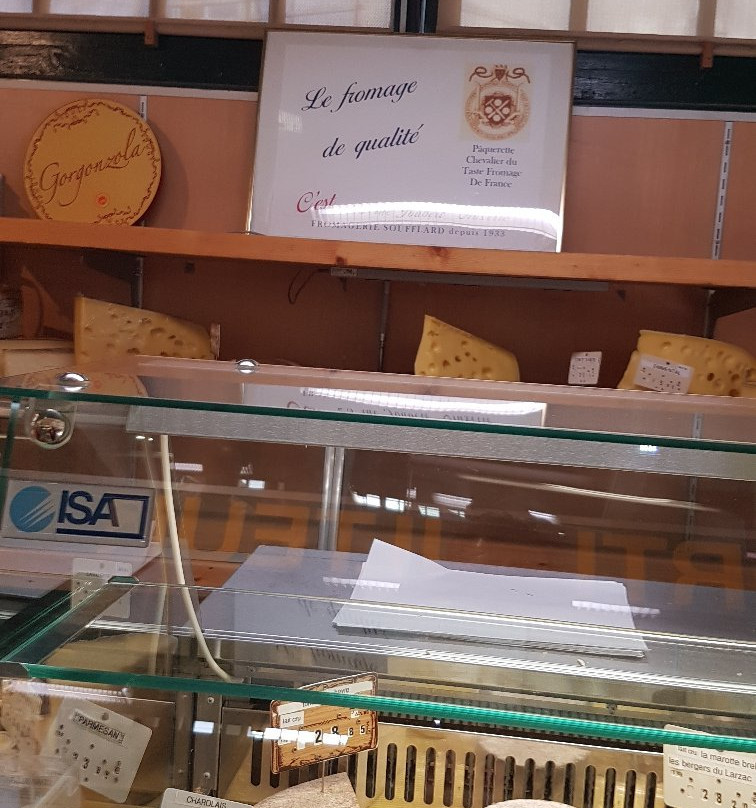 Marché Couvert d'Avallon-阿瓦隆必去景点