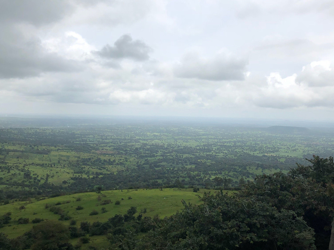 Rajhansgad Yellur Fort景点图片