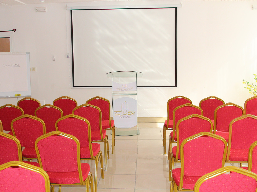 Cote Sud Hotel主图