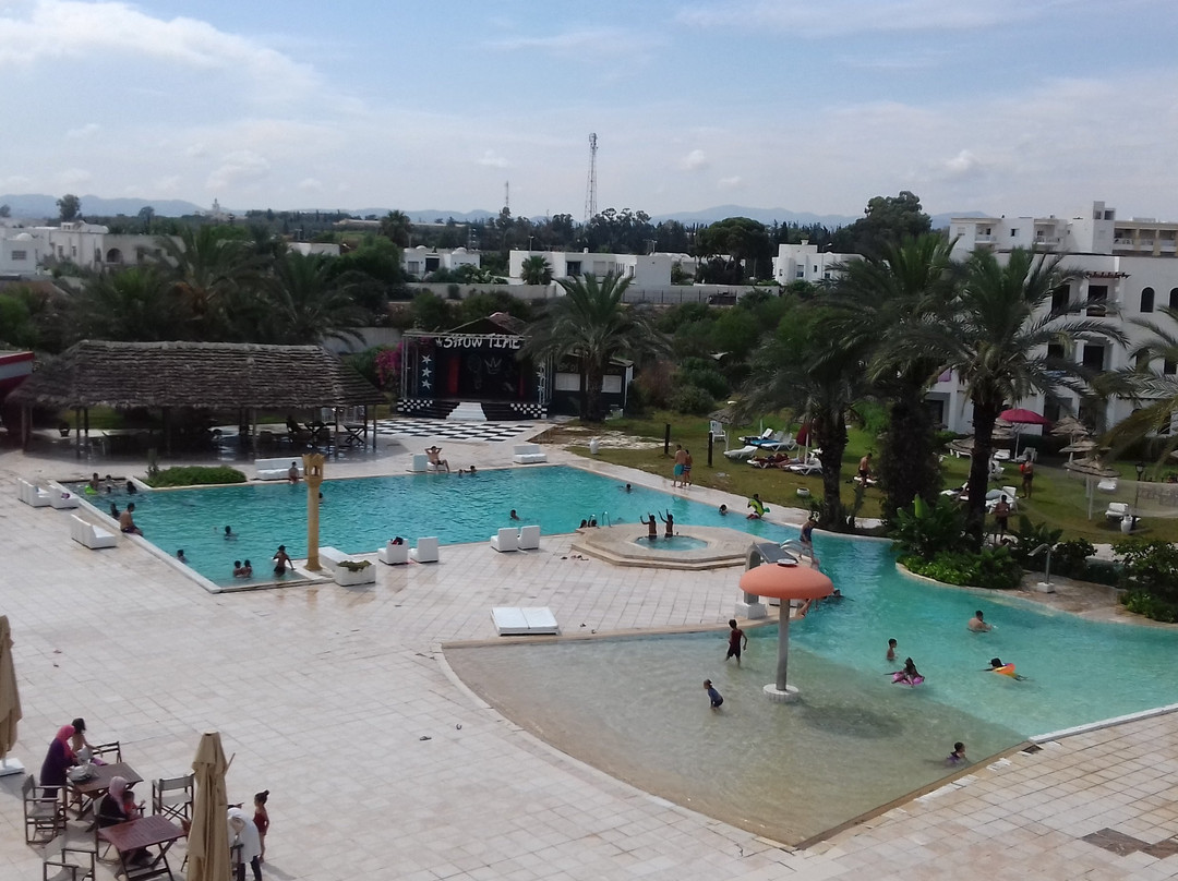 Hotel La Couronne主图