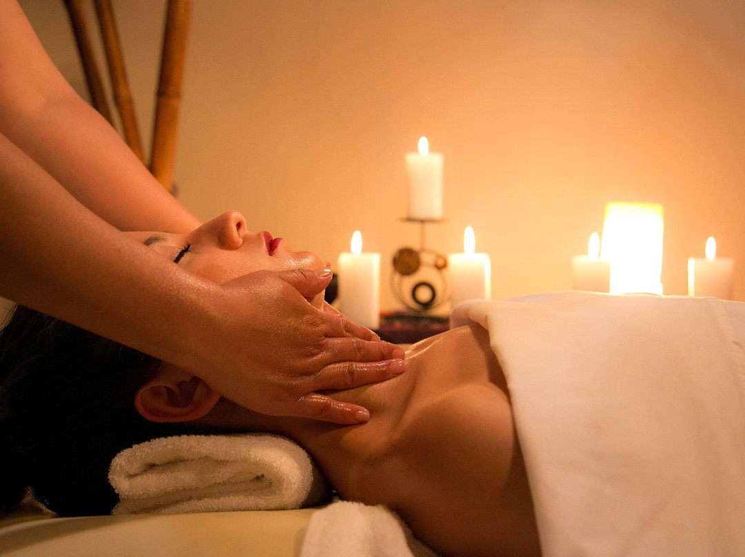 Enduring Moments Massage-Hillside必去景点