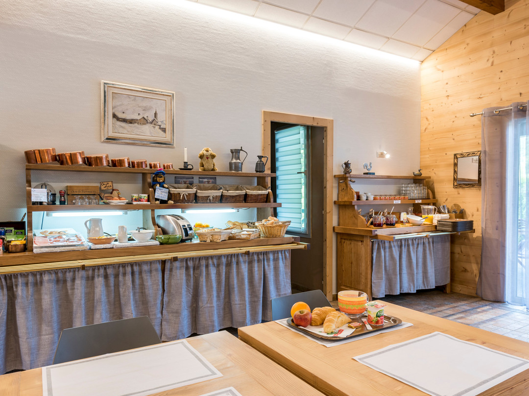 法斯特瑞莱斯通恩酒店主图