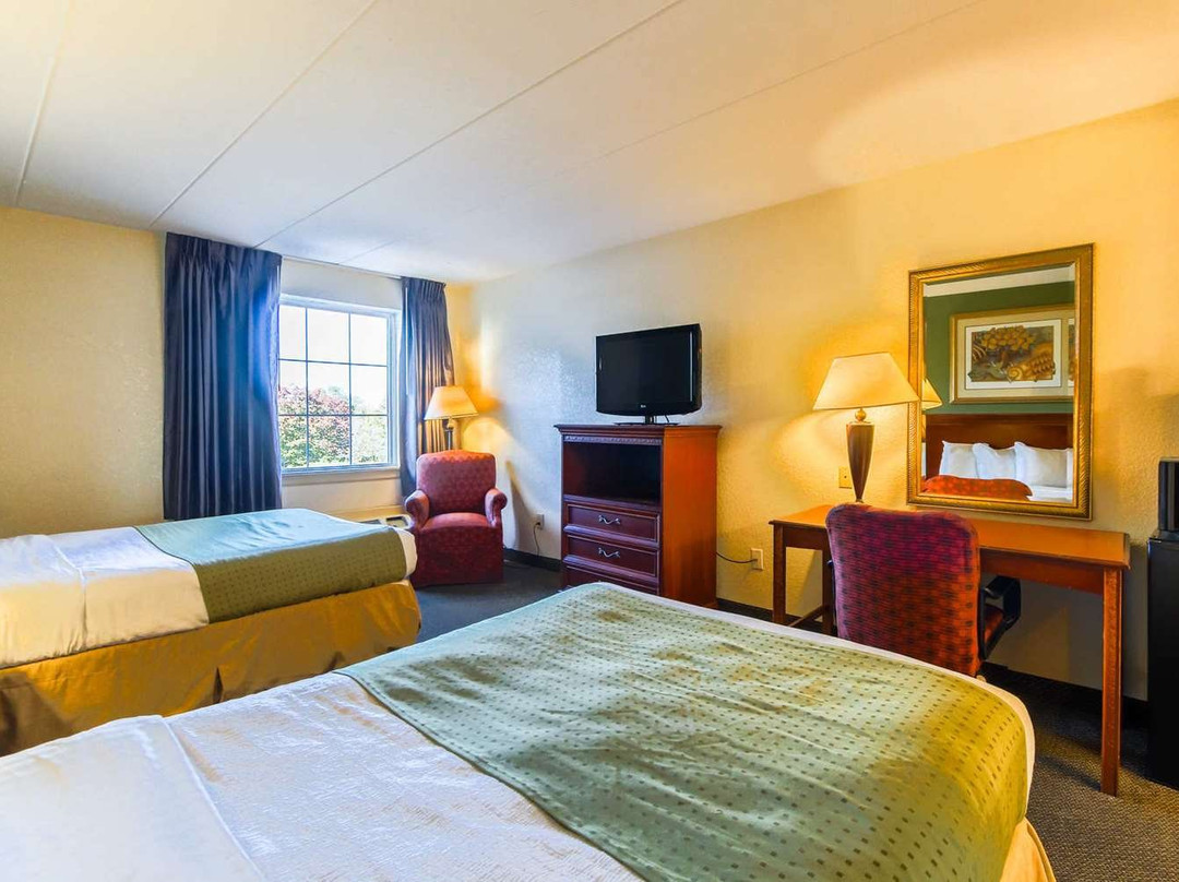 Quality Inn & Suites Conference Center主图