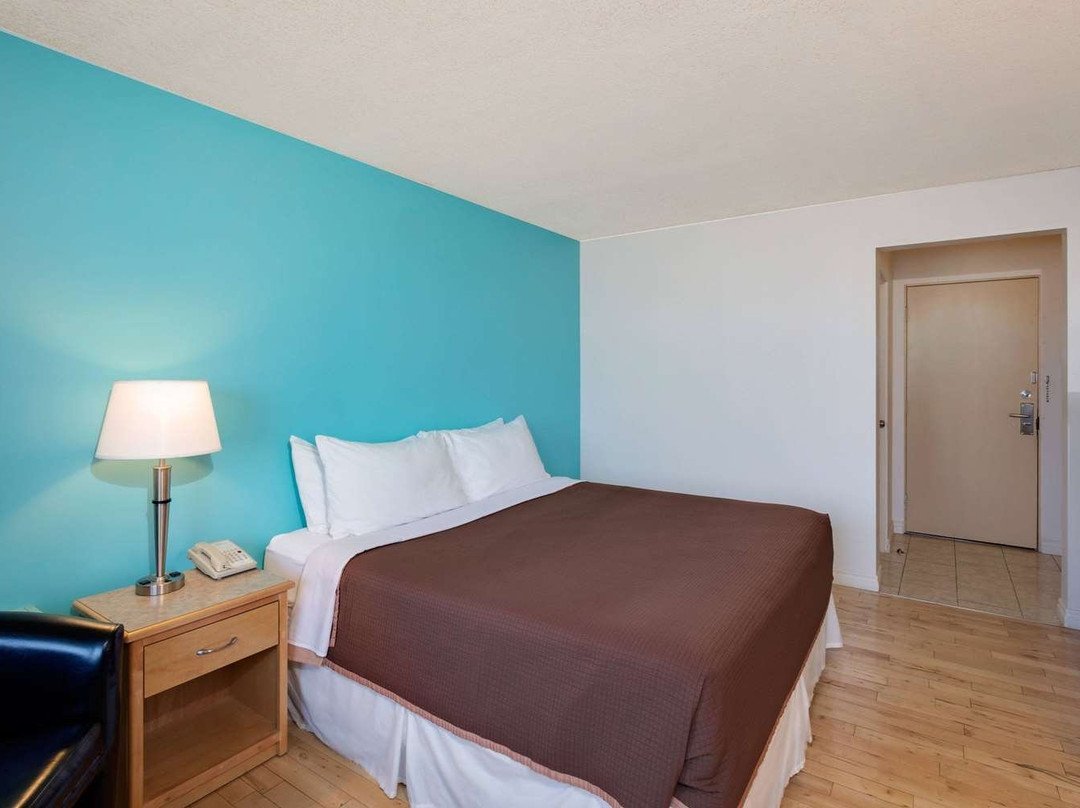 Baymont by Wyndham Edson主图