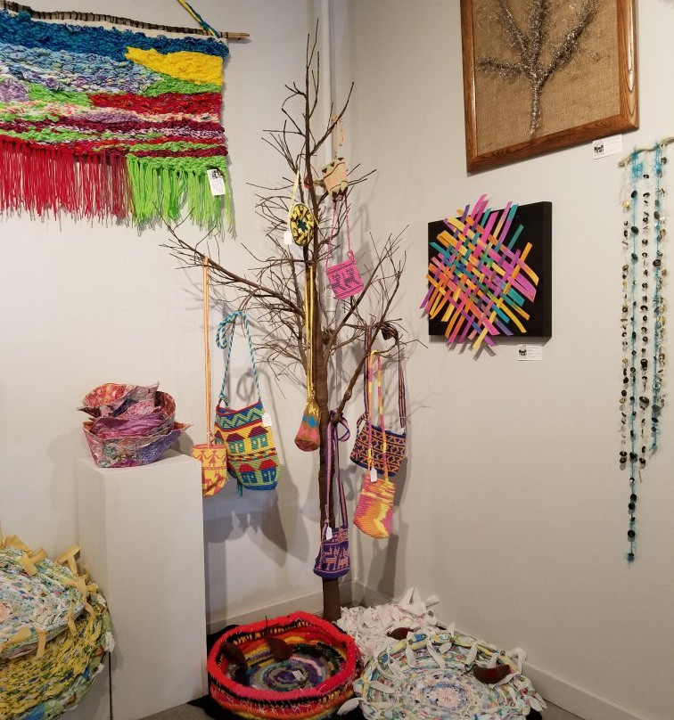 Suzie Cappa Art Center-拉皮德城必去景点