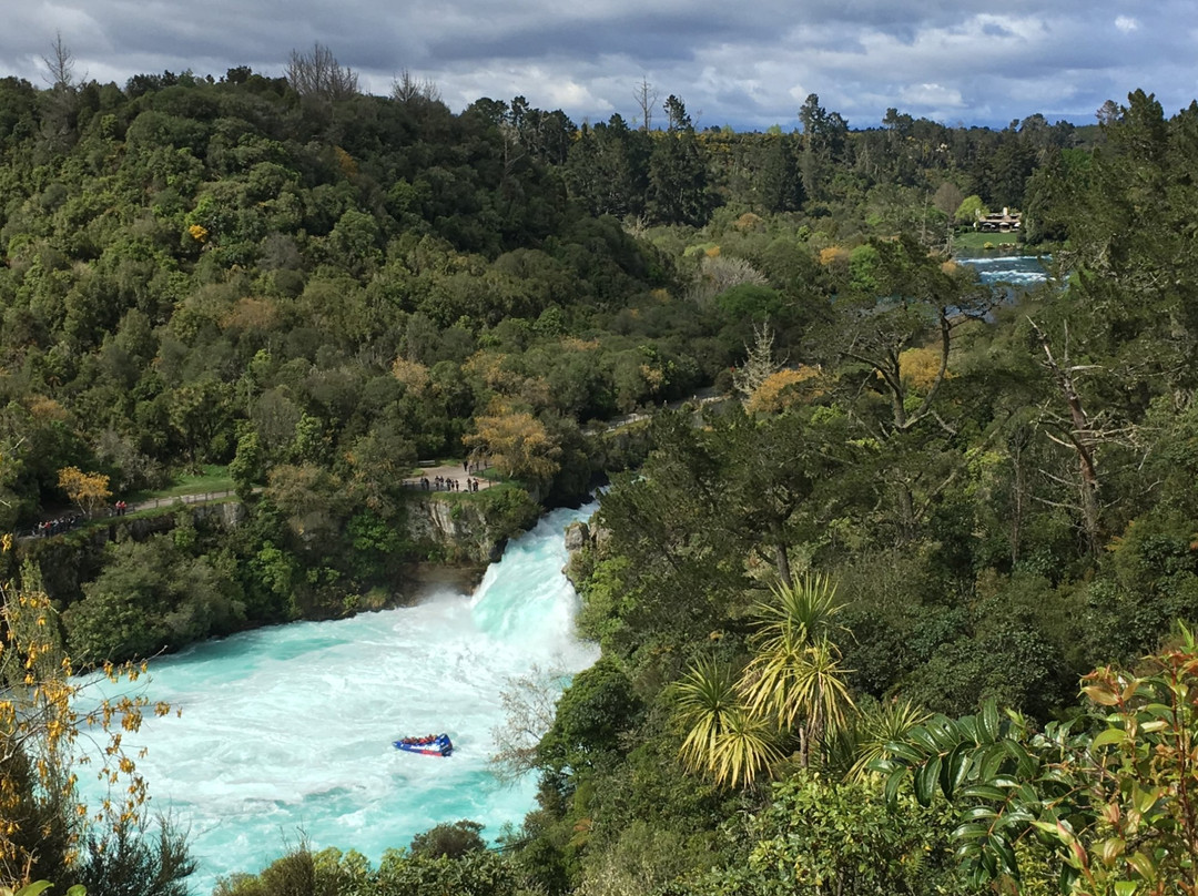 Taupo Private Tours and Transfers景点图片