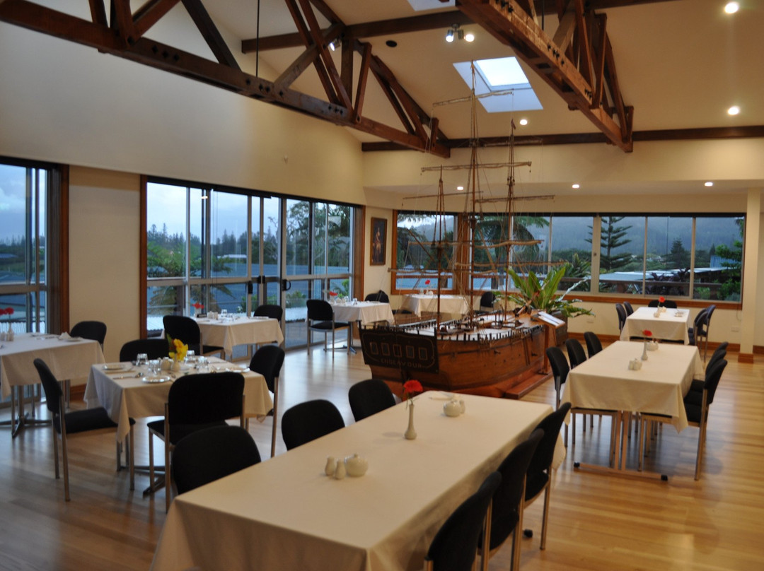 Cook's Landing Restaurant