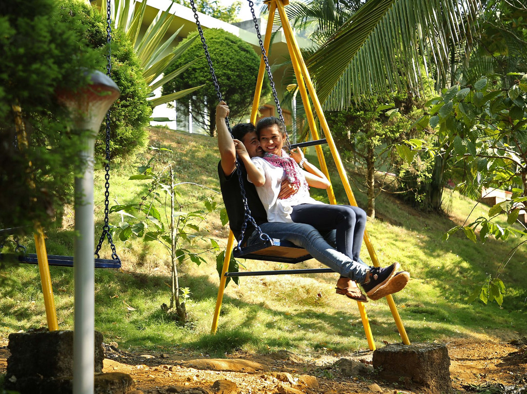 Coffee County Retreat主图