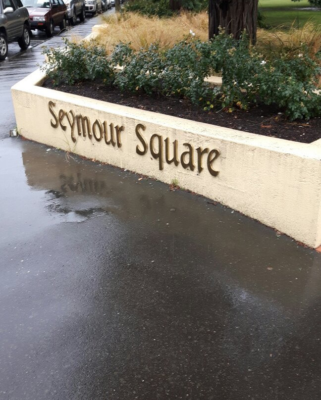 Seymour Square景点图片