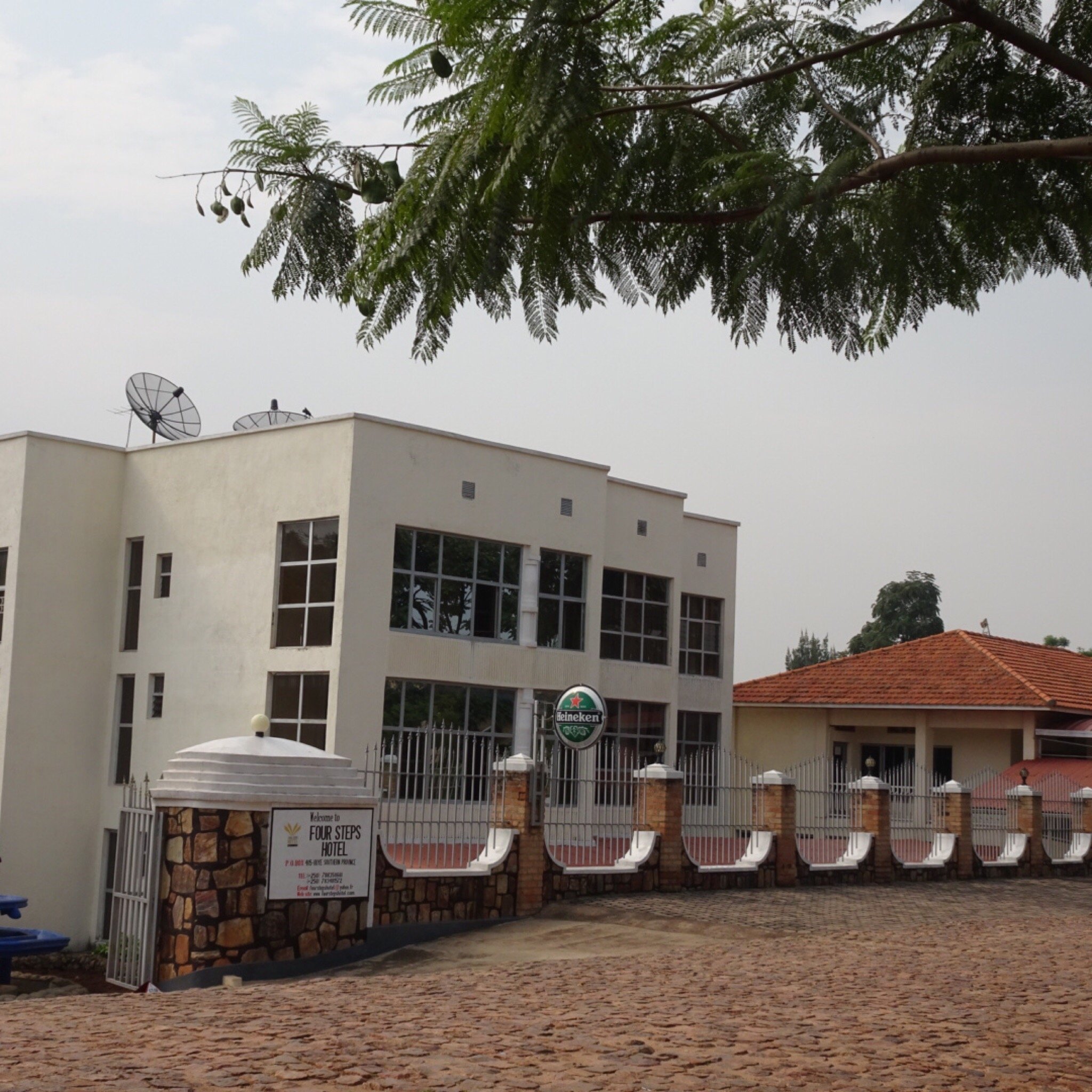 Four Steps Hotel-官方