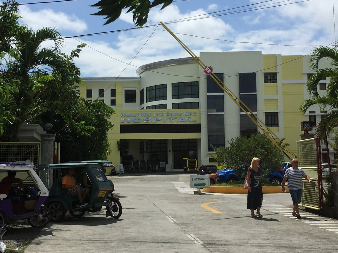 RedDoorz @ La Trinidad Pension House Aklan主图