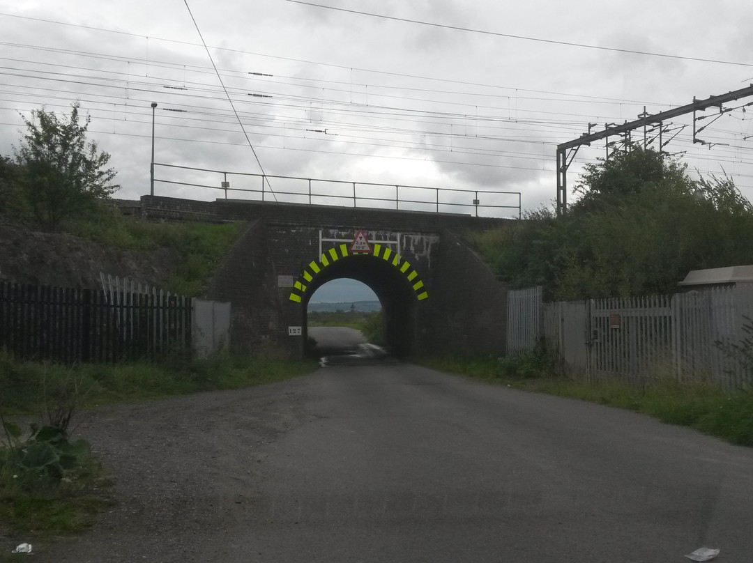 Bridego Railway Bridge景点图片