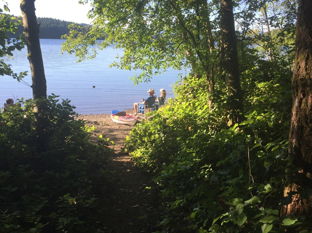 Loveland Bay Provincial Park景点图片
