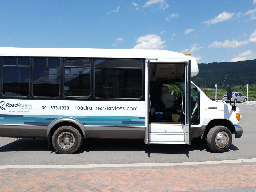 Road Runner Services景点图片