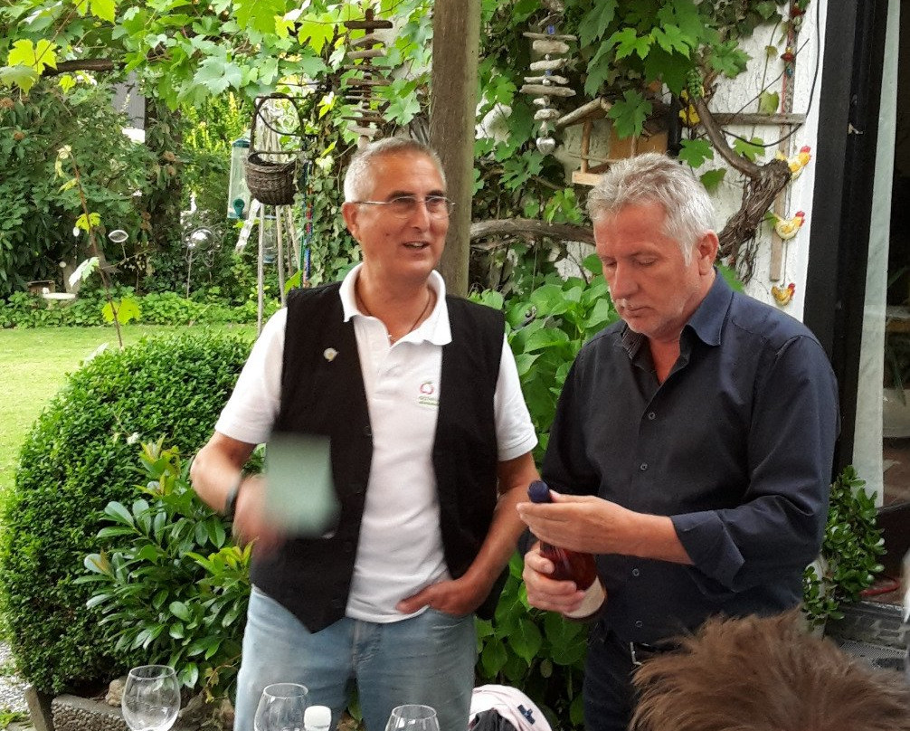 Apfelwein Apfelundwein in Oberjosbach景点图片