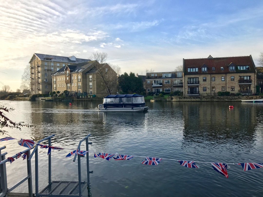 St Ives Electric Riverboat Co.-St Ives必去景点