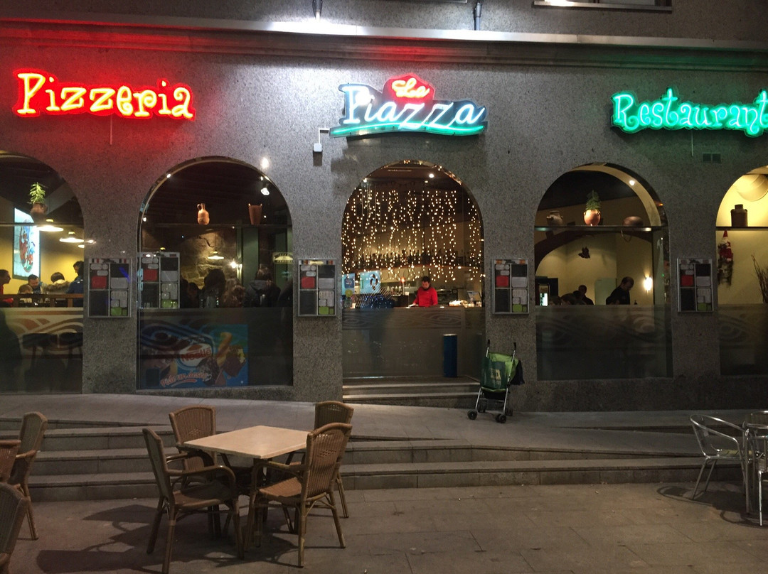Pizzeria La Piazza
