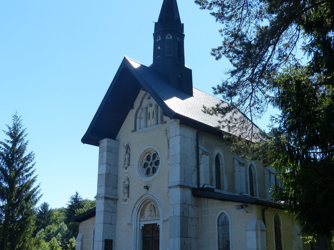 Sanctuaire de la Benite Fontaine景点图片