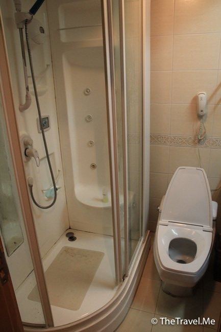 新四姑娘山庄主图