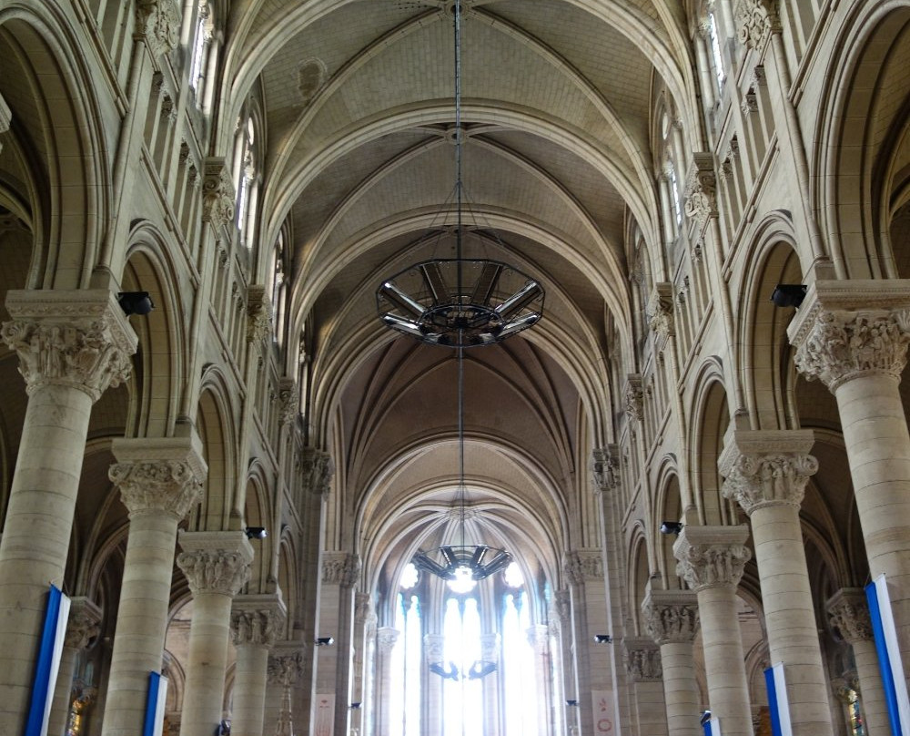 Basilique Notre-Dame-de-Lourdes景点图片