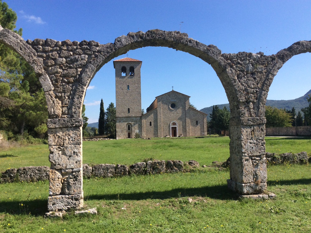 Complesso Monumentale di San Vincenzo al Volturno景点图片