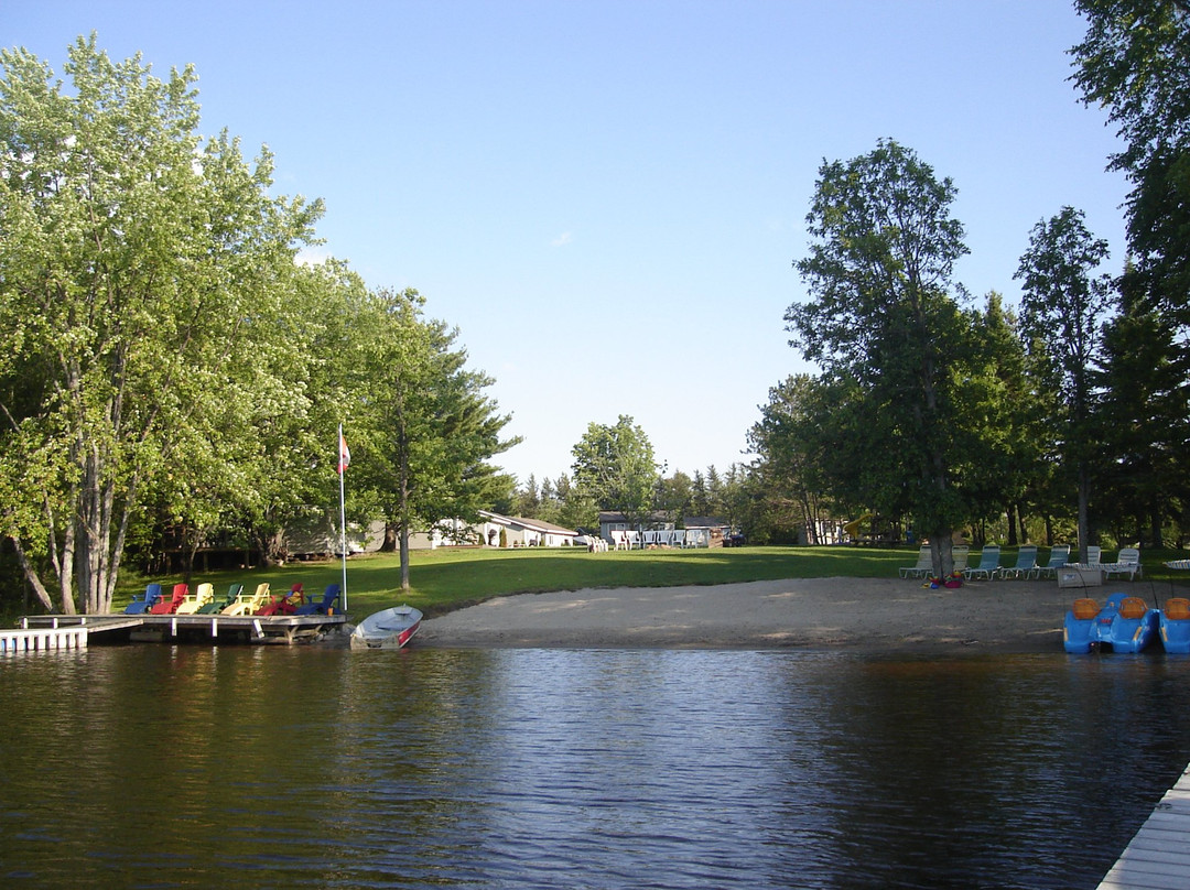 Four Winds Cottage Resort
