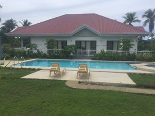 Bohol White House Bed & Breakfast-官方