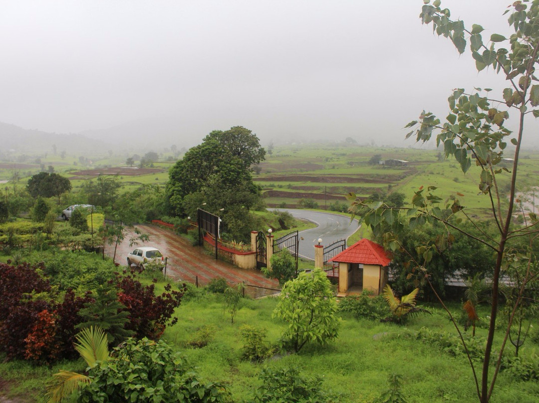 Hill View Resort主图