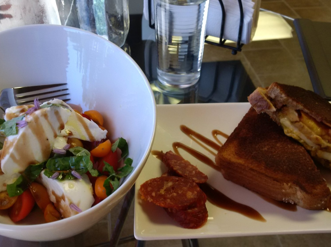 Point Edward餐馆和美食-The Cheese Wedge