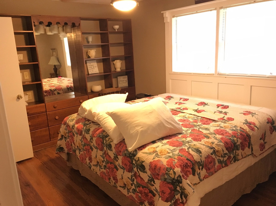 Pinewood Cabins