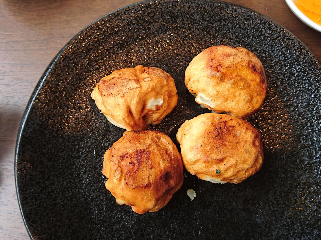 ホワイト餃子 はながさ