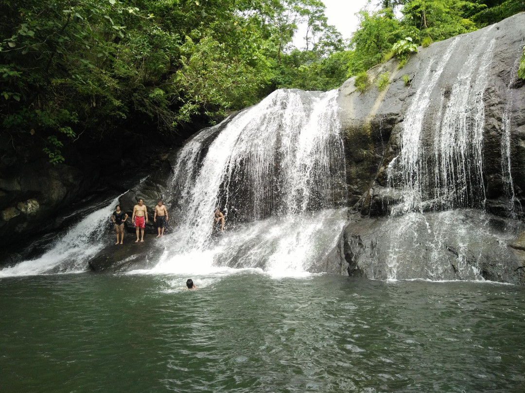 Igpasungaw Falls景点图片