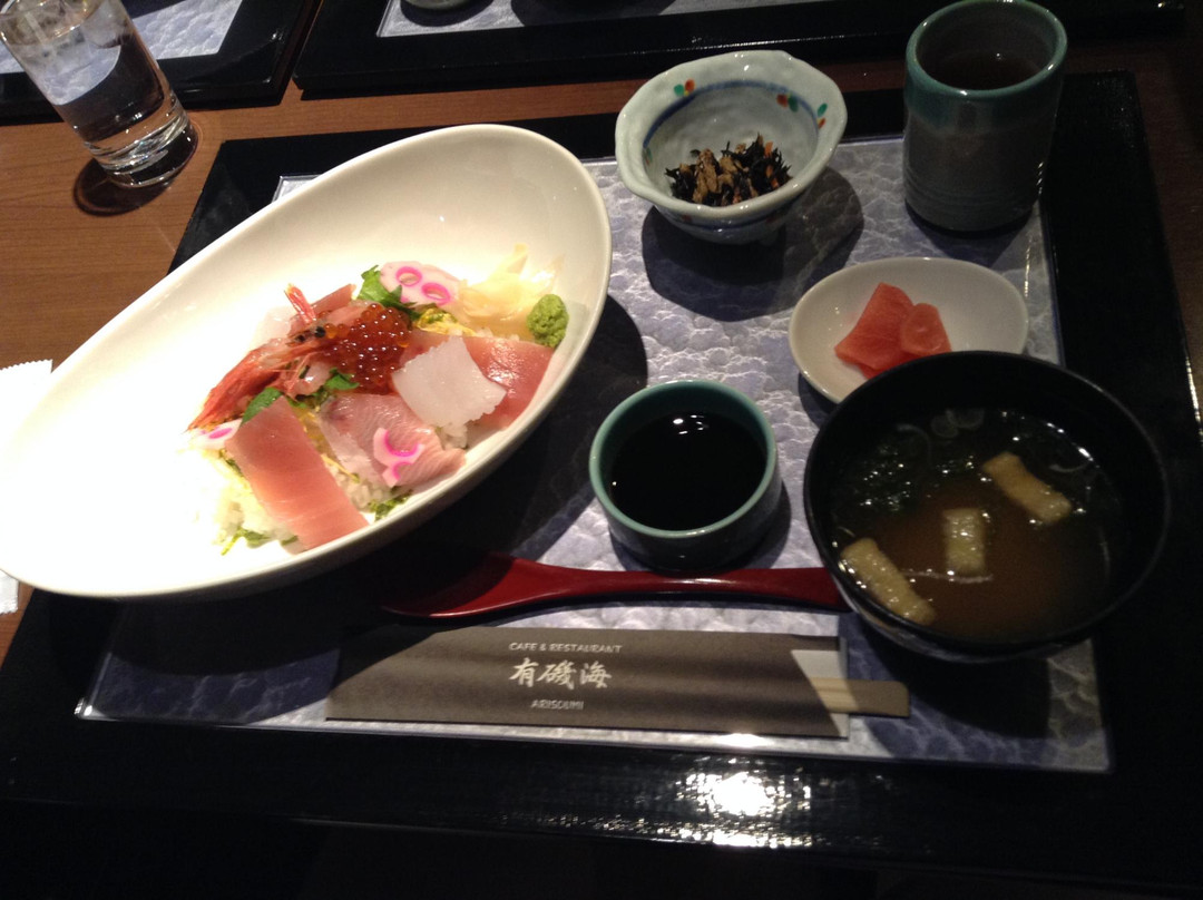 滑川市餐馆和美食-Arisomi Hokutetsu Restaurant