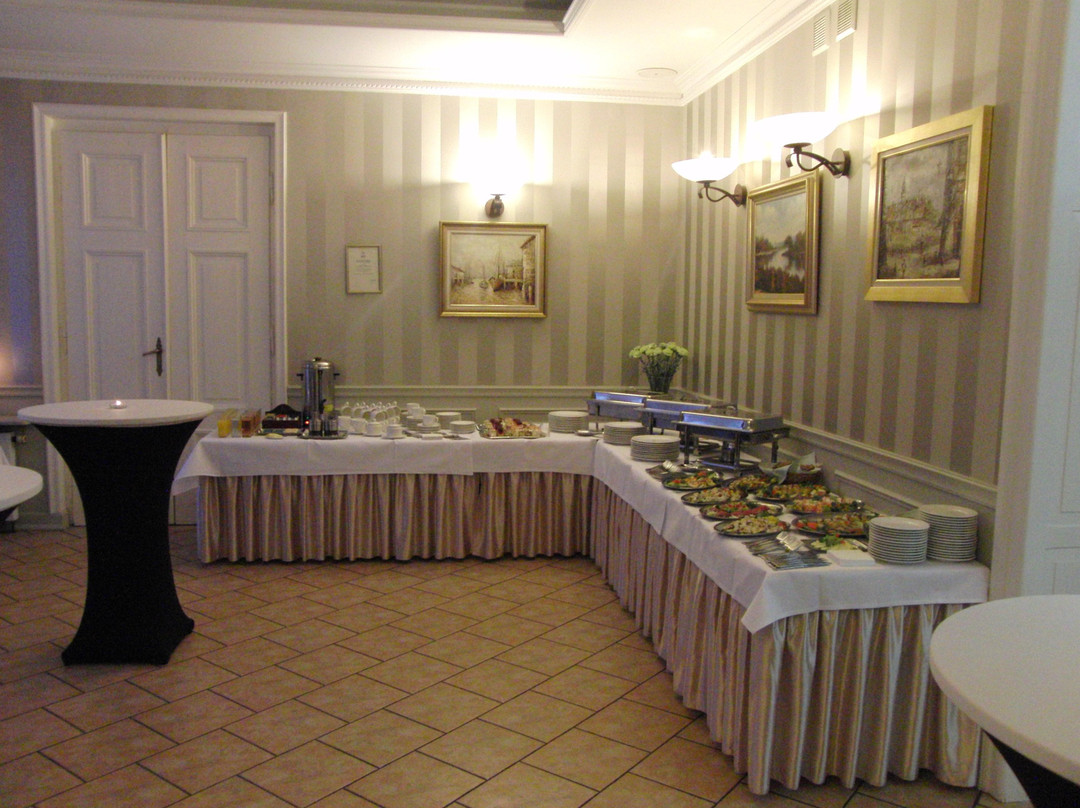 Dworek Hotel主图