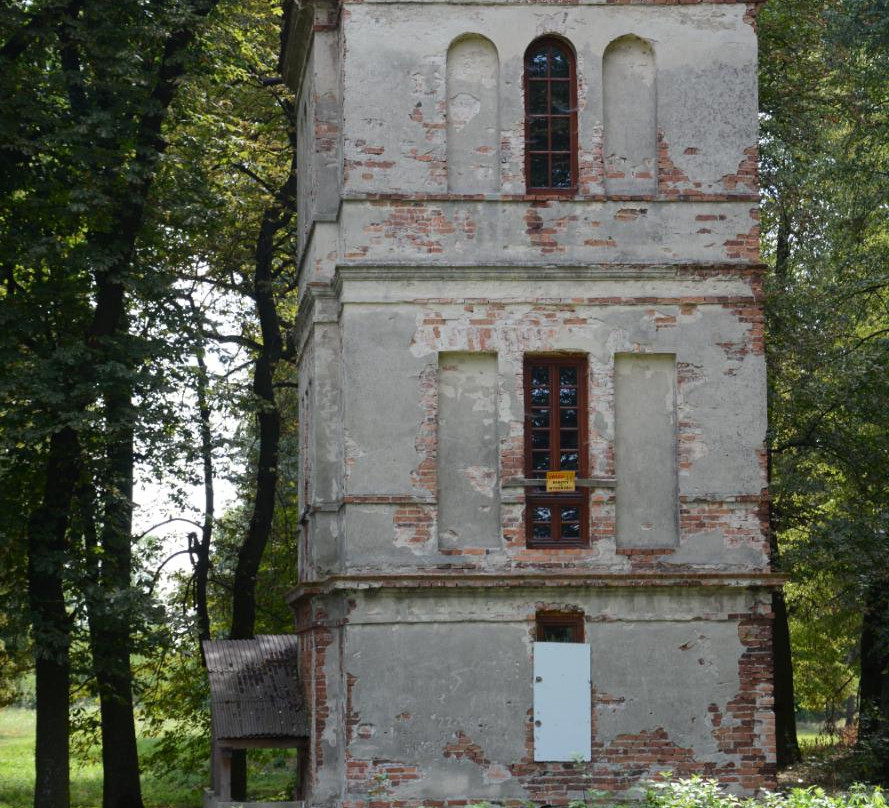 Rozanka Historic Manor Complex景点图片