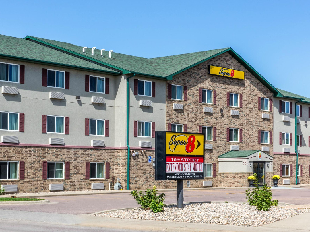 Super 8 by Wyndham Sioux Falls