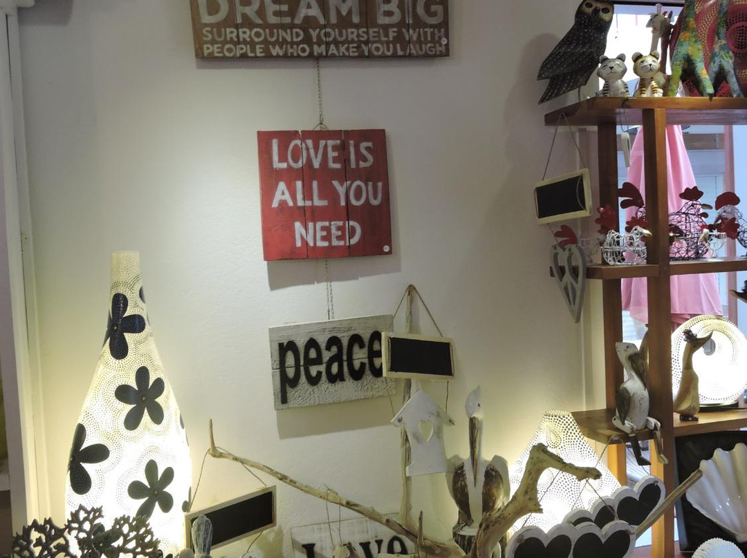 Voila SXM-格兰德凯斯必去景点