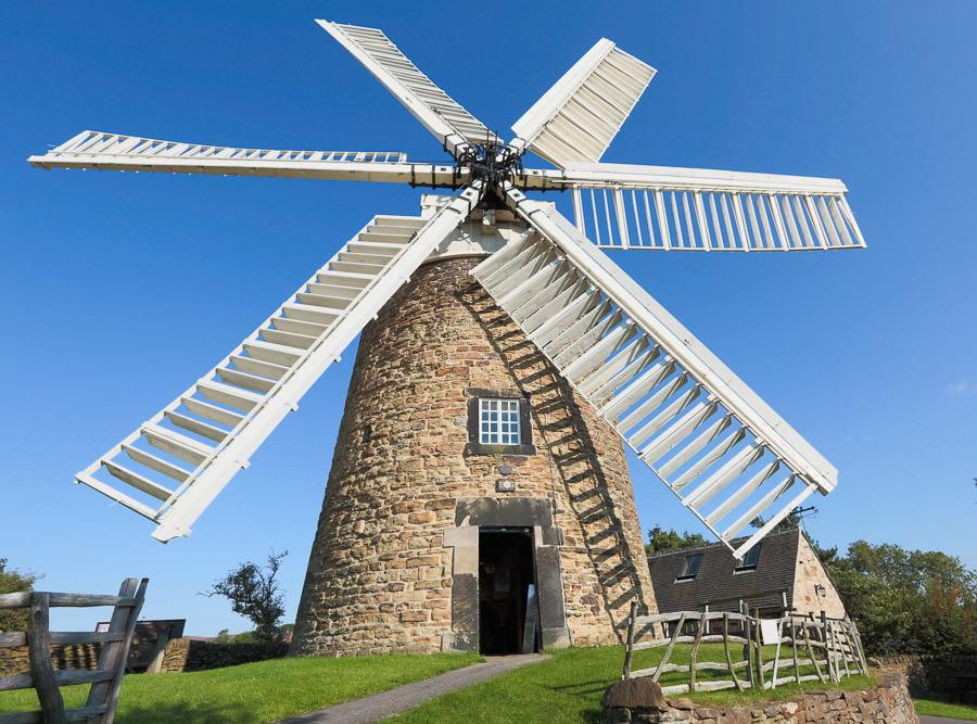 德比郡旅游景点-Heage Windmill
