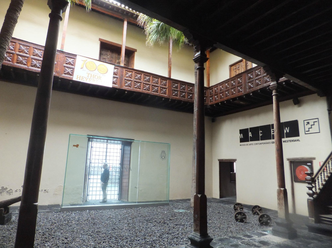Museo de Arte Contemporaneo Eduardo Westerdahl景点图片