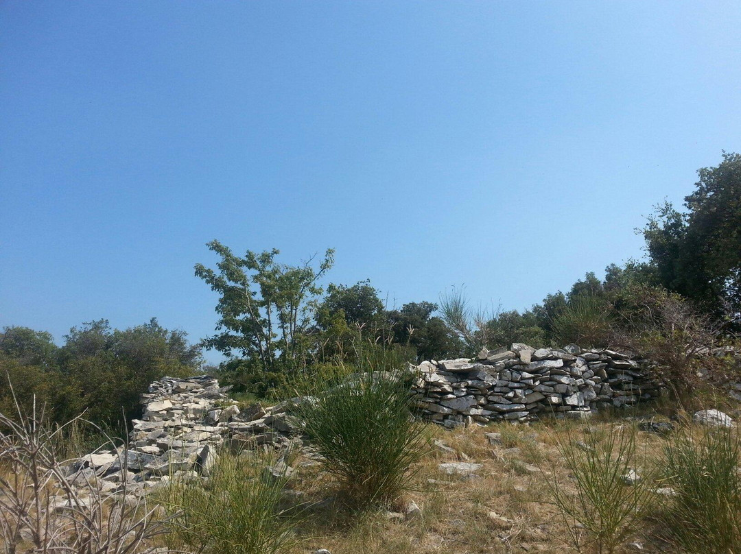 Nages-et-Solorgues旅游攻略图片