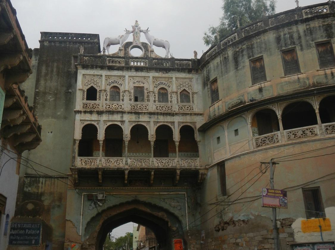 India Tour By Car & Driver-新德里必去景点