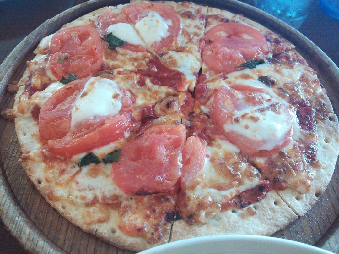 ピエトロ 粕屋店