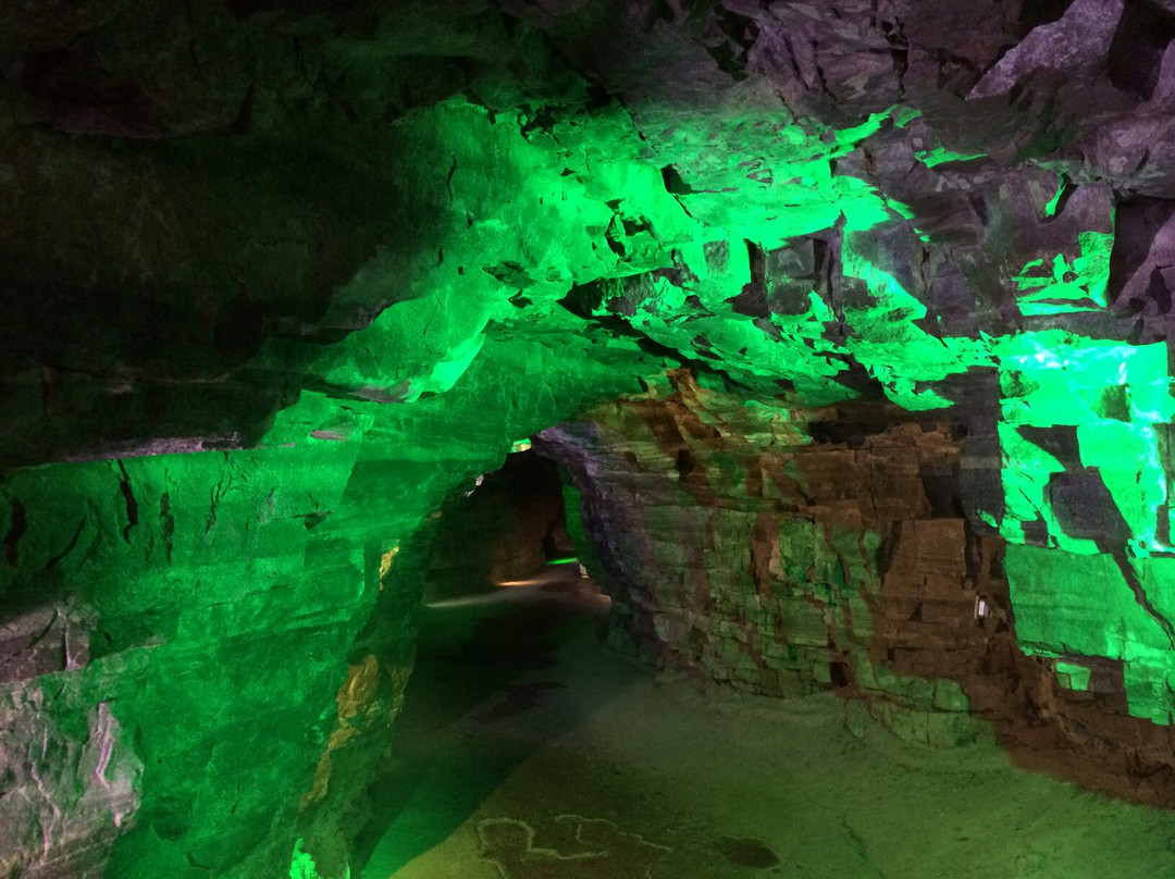 叠彩洞-修武县必去景点