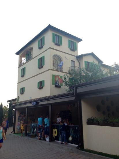 Tortuga Hotel主图