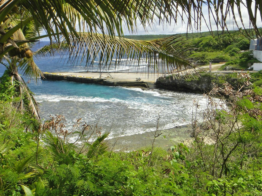 Tomb Point-阿洛菲必去景点