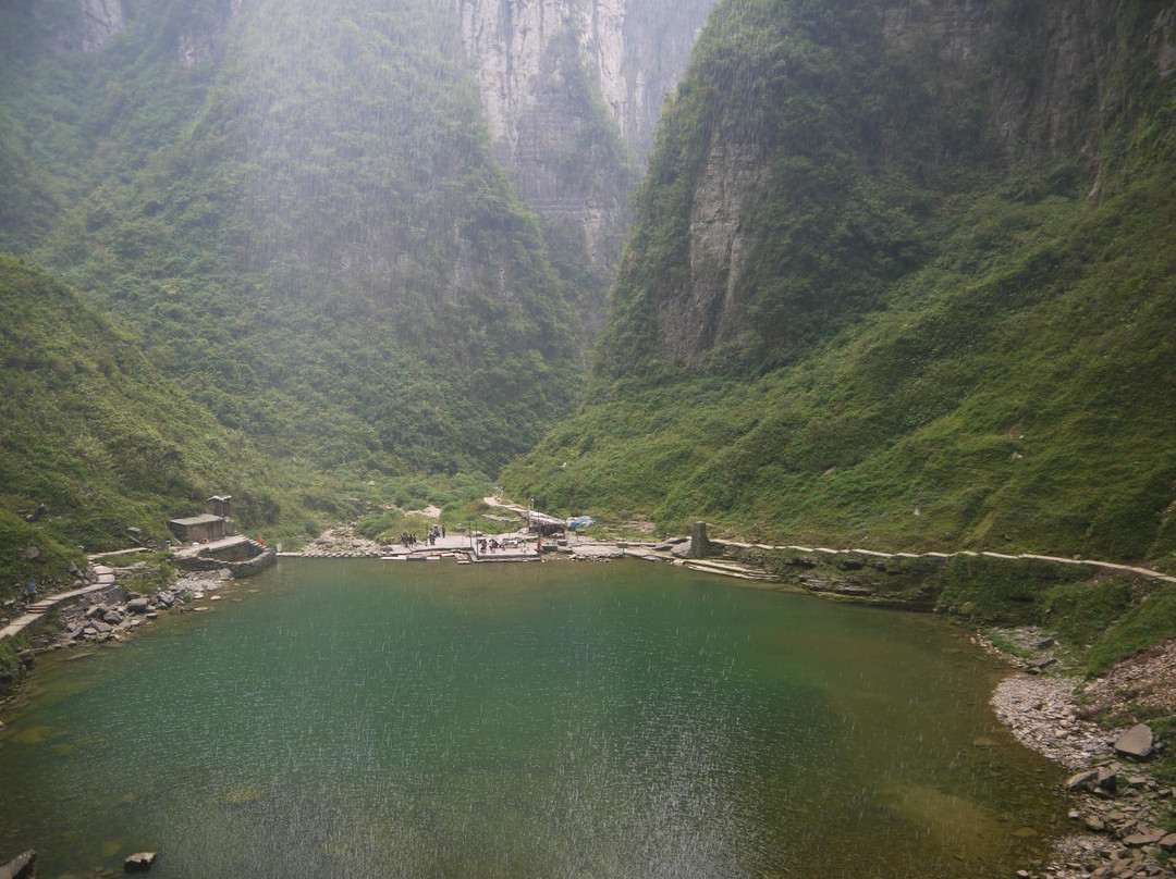 德夯流沙瀑布景点图片